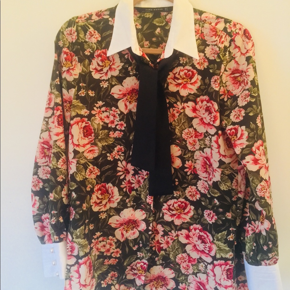 Zara floral blouse